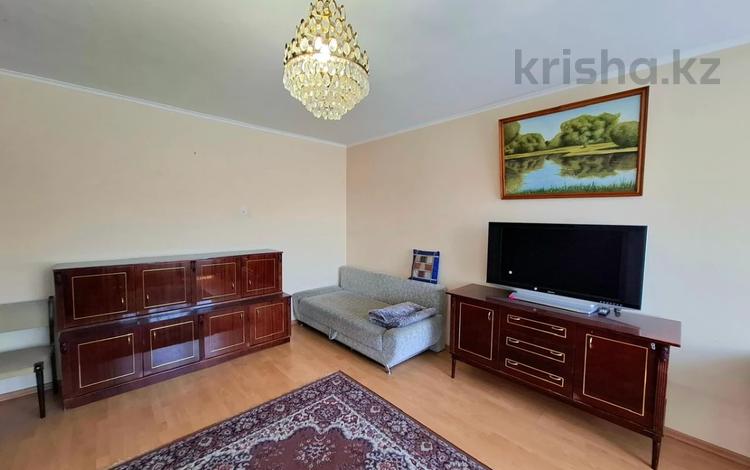 2-бөлмелі пәтер · 90 м² · 5/5 қабат, Сейфуллина 6, бағасы: 33 млн ₸ в Астане, Сарыарка р-н — фото 2