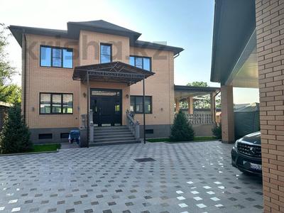 Отдельный дом • 8 комнат • 380 м² • 8.5 сот., мкр Баганашыл за 435 млн 〒 в Алматы, Бостандыкский р-н
