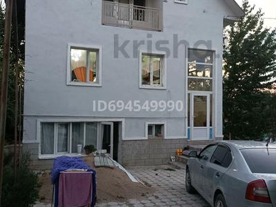 Отдельный дом · 4 комнаты · 350 м² · 6 сот., мкр Каменское плато — Марат Османова за 250 млн 〒 в Алматы, Медеуский р-н