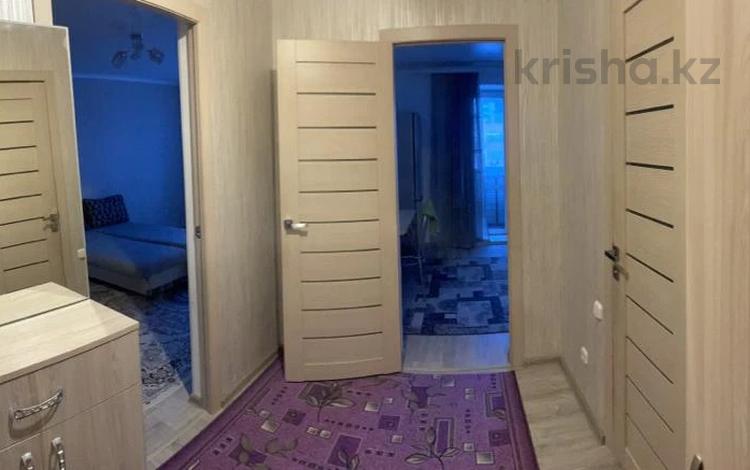 1-комнатная квартира, 40 м², 3/6 этаж помесячно, Свободы 98А за 120 000 〒 в Костанае — фото 2