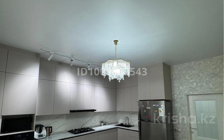 3-комнатная квартира · 137 м² · 3/7 этаж, 2 мкр за 50 млн ₸ в Жанаозен — фото 2