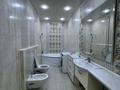 4-комнатная квартира · 161.4 м² · 2/12 этаж, мкр 11, Локомотивная за 46.5 млн ₸ в Актобе — фото 13