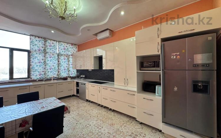 4-комнатная квартира · 161.4 м² · 2/12 этаж, мкр 11, Локомотивная за 46.5 млн ₸ в Актобе — фото 31