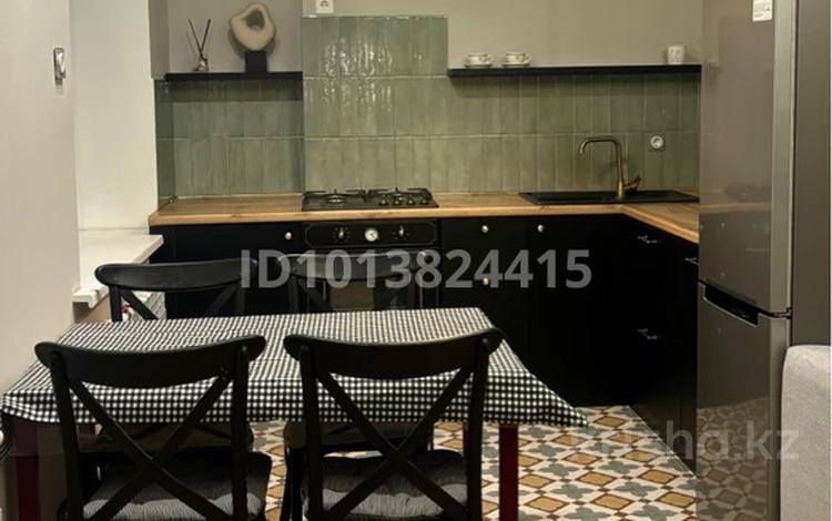 2-комнатная квартира · 50 м² · 3/4 этаж, Желтоксан 144 за 480 000 ₸ в Алматы, Алмалинский р-н — фото 8