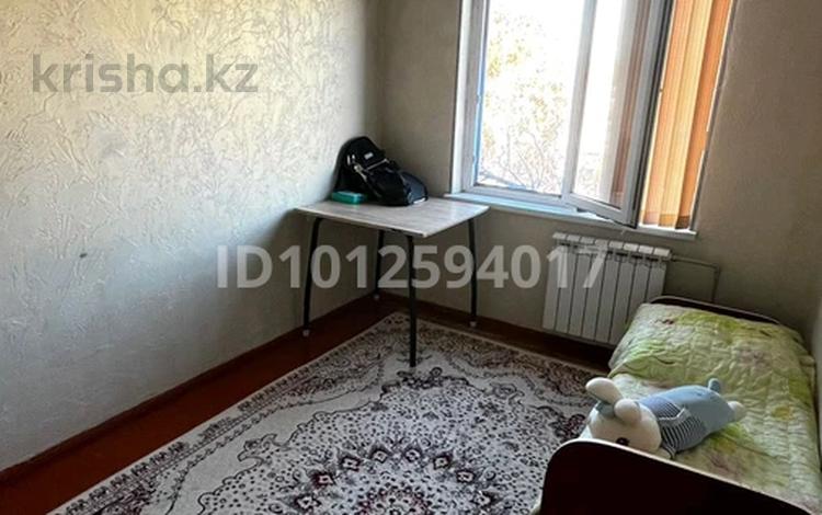 2-бөлмелі пәтер · 45 м² · 5/5 қабат, 11-й микрорайон, 11-й микрорайон 184 — Ш Уәлиханов көшесі, Елшібек батыр қиылысы, бағасы: 130 000 ₸ в Шымкенте, Енбекшинский р-н — фото 2