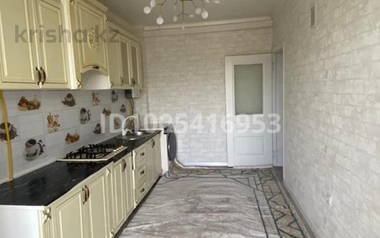 2-бөлмелі пәтер · 77 м² · 5/5 қабат, Нұрсәт ш/а 38, бағасы: 30 млн ₸ в Шымкенте, Каратауский р-н — фото 2