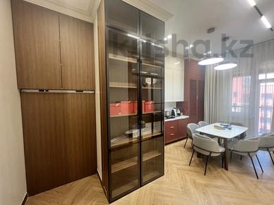 4-бөлмелі пәтер · 115 м², Халиулина 140/10, бағасы: 140 млн ₸ в Алматы, Медеуский р-н