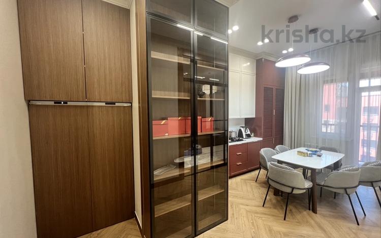4-бөлмелі пәтер · 115 м², Халиулина 140/10, бағасы: 140 млн ₸ в Алматы, Медеуский р-н — фото 24