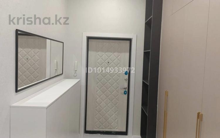 2-комнатная квартира · 50 м², ул. Бухар жырау 34/2 за 300 000 ₸ в Астане, Есильский р-н — фото 2