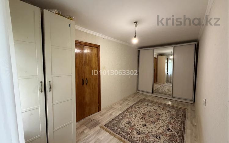 2-бөлмелі пәтер · 46 м² · 2/5 қабат, М.Жунисова 177, бағасы: 14.5 млн ₸ в Уральске, мкр Школьник — фото 2