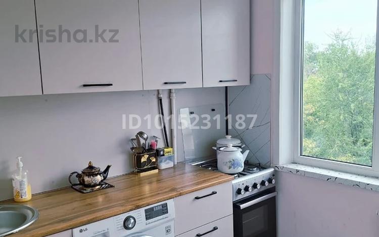 2-комнатная квартира · 46 м² · 4/4 этаж, мкр №7 11 за 29 млн ₸ в Алматы, Ауэзовский р-н — фото 2