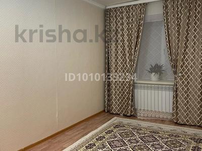 2-бөлмелі пәтер · 52 м² · 4/5 қабат, Валиханова 20 — Базар, бағасы: 7 млн ₸ в Алге