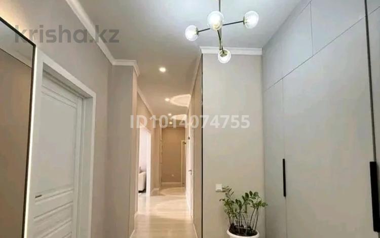 3-комнатная квартира · 106 м² · 7/10 этаж, А. Болекпаева 4 — В районе мечети Хазрет Султан за 75 млн ₸ в Астане, Сарайшык р-н — фото 4