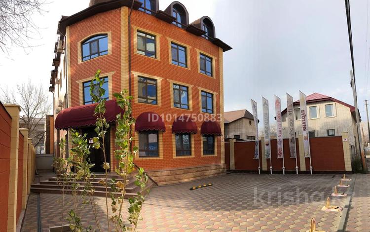 Офисы · 703 м² за 307 млн ₸ в Актобе — фото 2