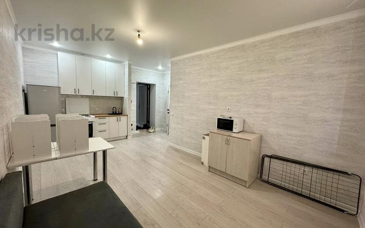 2-комнатная квартира, 40 м², 4/9 этаж помесячно, Болекпаева — 86,72,74 школа