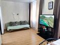 1-комнатная квартира · 50 м² · 3/10 этаж, мкр 5, Тургенева 100 В — Гум.Колледж, Шанырак ,Военная Часть, ЦОН, Вечный огонь,ЖКХ за 10 000 〒 в Актобе — фото 4