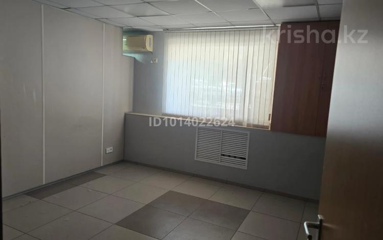 Офисы, образование, конференц-залы, кабинеты и рабочие места, студии · 15 м² за 140 000 ₸ в Астане, р-н Байконур — фото 2