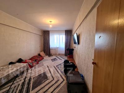 2-комнатная квартира, 50 м², 5/5 этаж, мкр Акжар за 22 млн 〒 в Алматы, Наурызбайский р-н