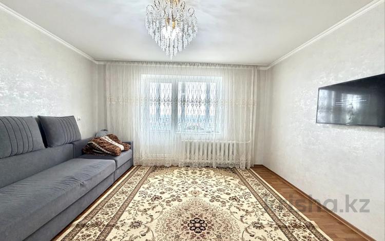 4-комнатная квартира · 83.5 м² · 8/10 этаж, Шакарима 86 за 37.5 млн ₸ в Семее — фото 2