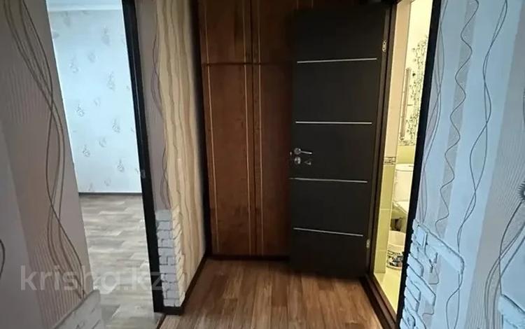 1-бөлмелі пәтер · 39 м² · 2/5 қабат, мкр Аксай-3, бағасы: 23.5 млн ₸ в Алматы, Ауэзовский р-н — фото 2