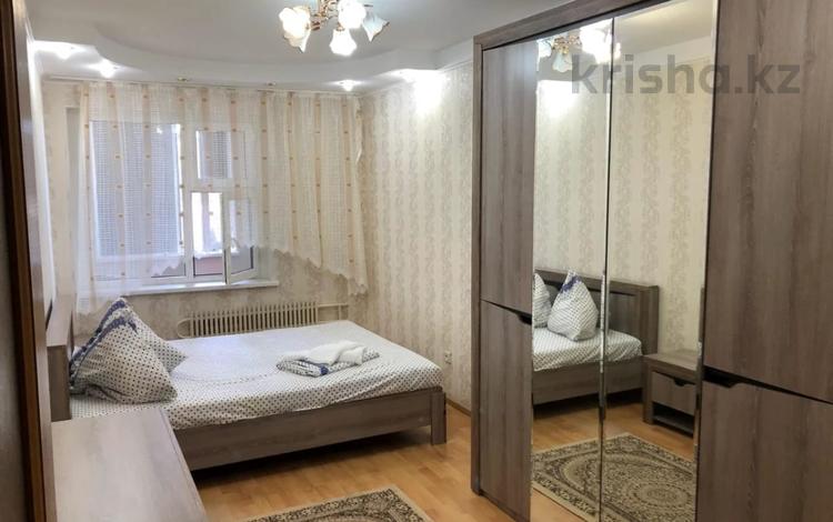 2-комнатная квартира, 55 м², 3/9 этаж помесячно, 14-й мкр 33