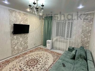 2-комнатная квартира · 63 м² · 7/8 этаж, мкр 4 33 за 24.5 млн 〒 в Уральске