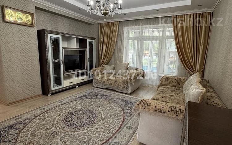 Часть дома · 4 комнаты · 110 м² · 0.3 сот., Будапешт за 110 млн ₸ в Астане, Есильский р-н — фото 4