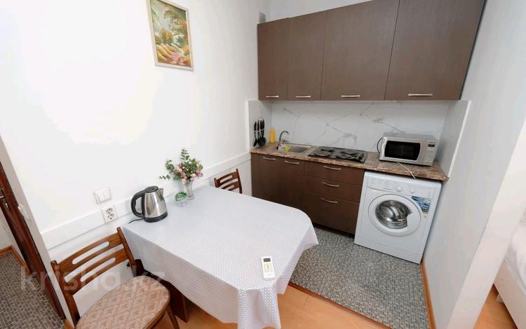 1-комнатная квартира · 27 м² · 5/13 этаж, Казыбек би 139 за 250 000 ₸ в Алматы, Алмалинский р-н — фото 2