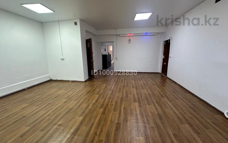 Склады · 100 м² за 350 000 ₸ в Астане, Сарыарка р-н — фото 2