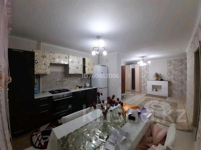 2-комнатная квартира · 77.7 м² · 4/10 этаж, Набережная 86 за 20 млн 〒 в Актобе, мкр. Курмыш