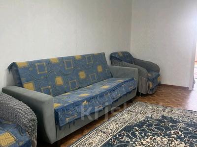 3-бөлмелі пәтер · 60 м² · 5/5 қабат, Самал 12, бағасы: 130 000 〒 в Талдыкоргане, мкр Самал