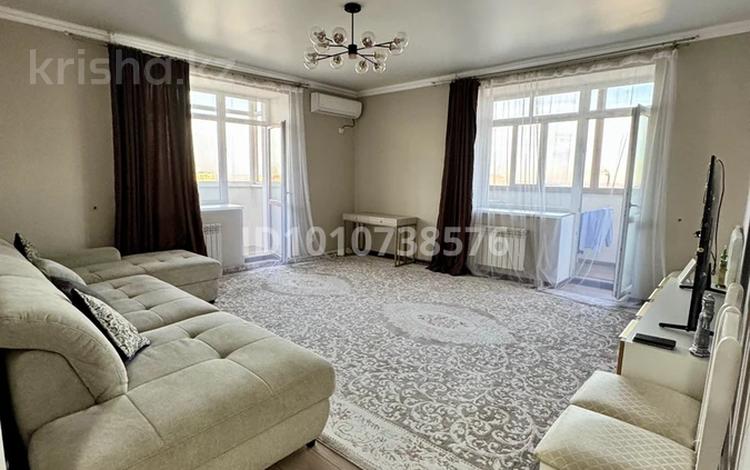 3-комнатная квартира · 125 м² · 9/9 этаж, Уранхаева 30 за 83 млн ₸ в Семее — фото 2