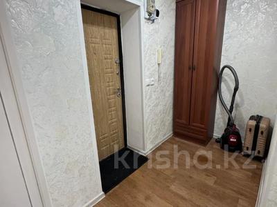 1-комнатная квартира · 32.4 м² · 5/5 этаж, мкр 8, улица Братьев Жубановых за 11 млн ₸ в Актобе