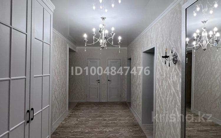 3-бөлмелі пәтер · 90 м² · 9/9 қабат, мкр. Алтын орда 13 — Тәуелсіздік / М.Шокай, бағасы: 35.5 млн ₸ в Актобе — фото 2