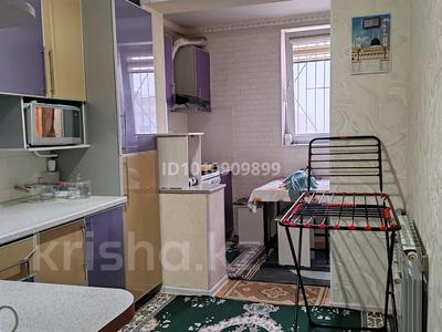 3-комнатная квартира · 70 м² · 5/5 этаж, 12-й мкр 51 — Между школами за 15 млн ₸ в Актау