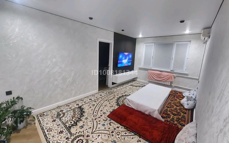3-комнатная квартира · 67 м² · 3/5 этаж, 16-й микрорайон 5 за 32 млн ₸ в Шымкенте, Аль-Фарабийский р-н — фото 2