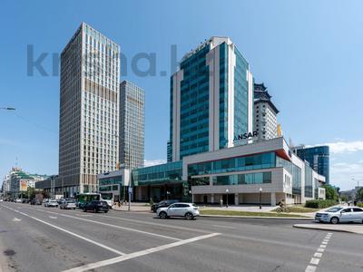 Свободное назначение, офисы, магазины и бутики, общепит, салоны красоты, медцентры и аптеки, образование · 245.5 м² за 300 млн ₸ в Астане, Есильский р-н