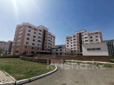 2-комнатная квартира · 66.5 м² · 3/7 этаж, Аль фараби 8 за 38 млн ₸ в Астане, Есильский р-н