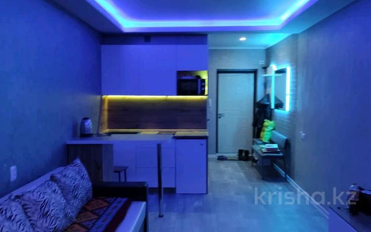 1-бөлмелі пәтер · 38 м² · 5/12 қабат, Шевченко 85 — Сейфуллина, бағасы: 2 000 〒 в Алматы, Алмалинский р-н — фото 6