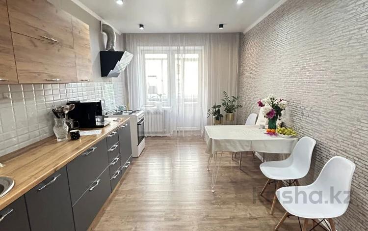 2-комнатная квартира · 60 м² · 4/5 этаж, Северо-Восток за 24.5 млн ₸ в Уральске — фото 2