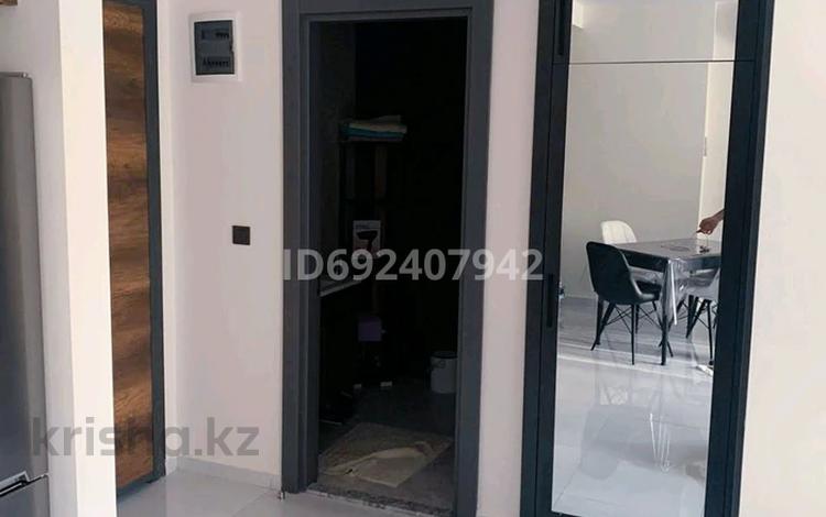 2-комнатная квартира, 55 м², 2/12 этаж, Atatürk Cd. 241 за 47 млн 〒 в Аланье — фото 75