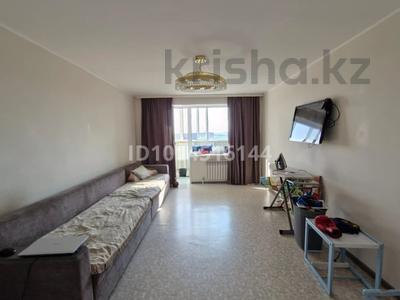 4-комнатная квартира · 108 м² · 9/9 этаж, Карагайлы 74 за 300 000 ₸ в Семее