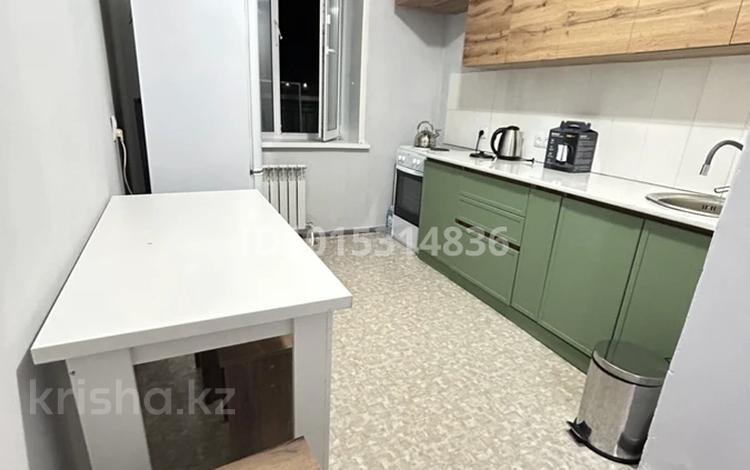 1-бөлмелі пәтер · 42 м² · 9/9 қабат, Карагайлы 74, бағасы: 150 000 ₸ в Семее — фото 2