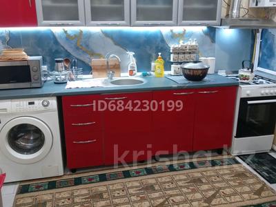 2-бөлмелі пәтер · 60 м² · 1/4 қабат, Сасбукаева 32 — Городская прокуратура, бағасы: 20 млн ₸ в Шымкенте, Енбекшинский р-н