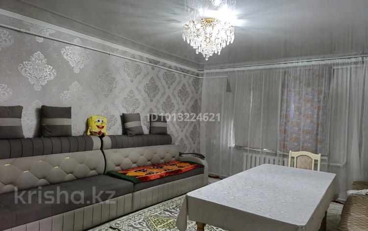 Часть дома · 5 комнат · 130 м² · , Кемелбек 1 — Дом находится возле Военкомата за 25 млн ₸ в Мерке — фото 2