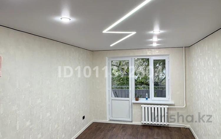 3-комнатная квартира · 56 м² · 2/5 этаж, Кунаева 46 за 21 млн 〒 в Талдыкоргане, мкр Самал — фото 2