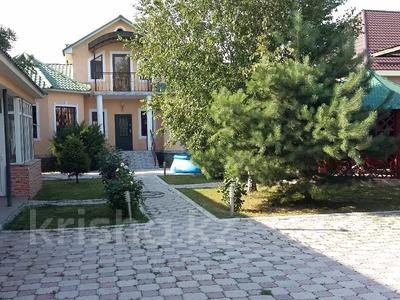 Отдельный дом • 6 комнат • 170 м² • 8 сот., Леси украинки 2 за 57 млн 〒 в Таразе