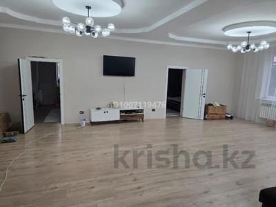 Отдельный дом · 8 комнат · 250 м², Аспандияр 12 А за 700 000 〒 в Боралдае (Бурундай)