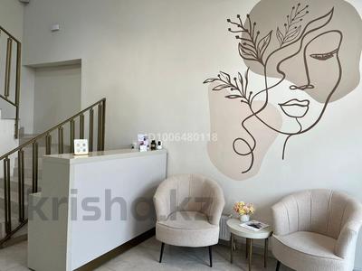 Свободное назначение, офисы, магазины и бутики, салоны красоты, медцентры и аптеки, образование · 70 м² за 1 млн 〒 в Алматы, Бостандыкский р-н