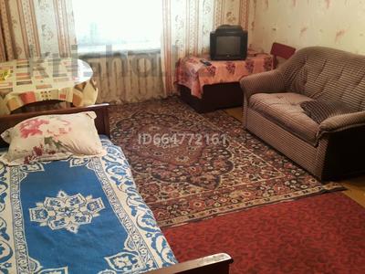 3 комнаты · 20 м² · 2/5 этаж, Пр.Абая 34 — Габдуллина за 80 000 〒 в Астане, р-н Байконур